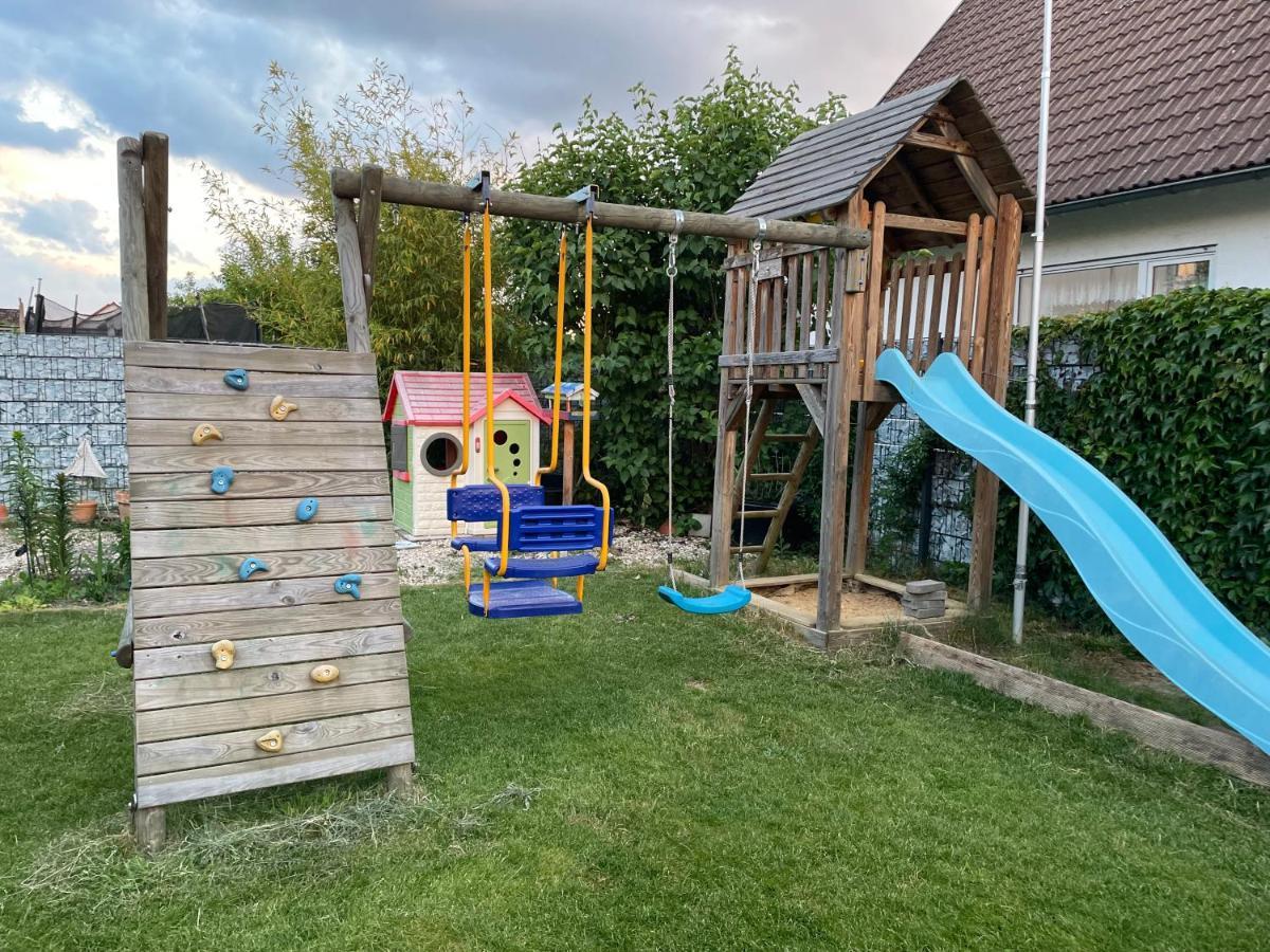 #6 Familienzimmer Mit Gemeinschaftsbad Memmingen Esterno foto